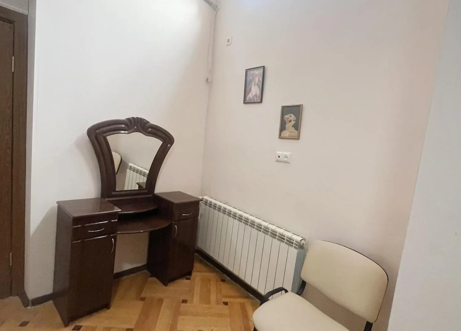 Hotel Vila Kiket'i